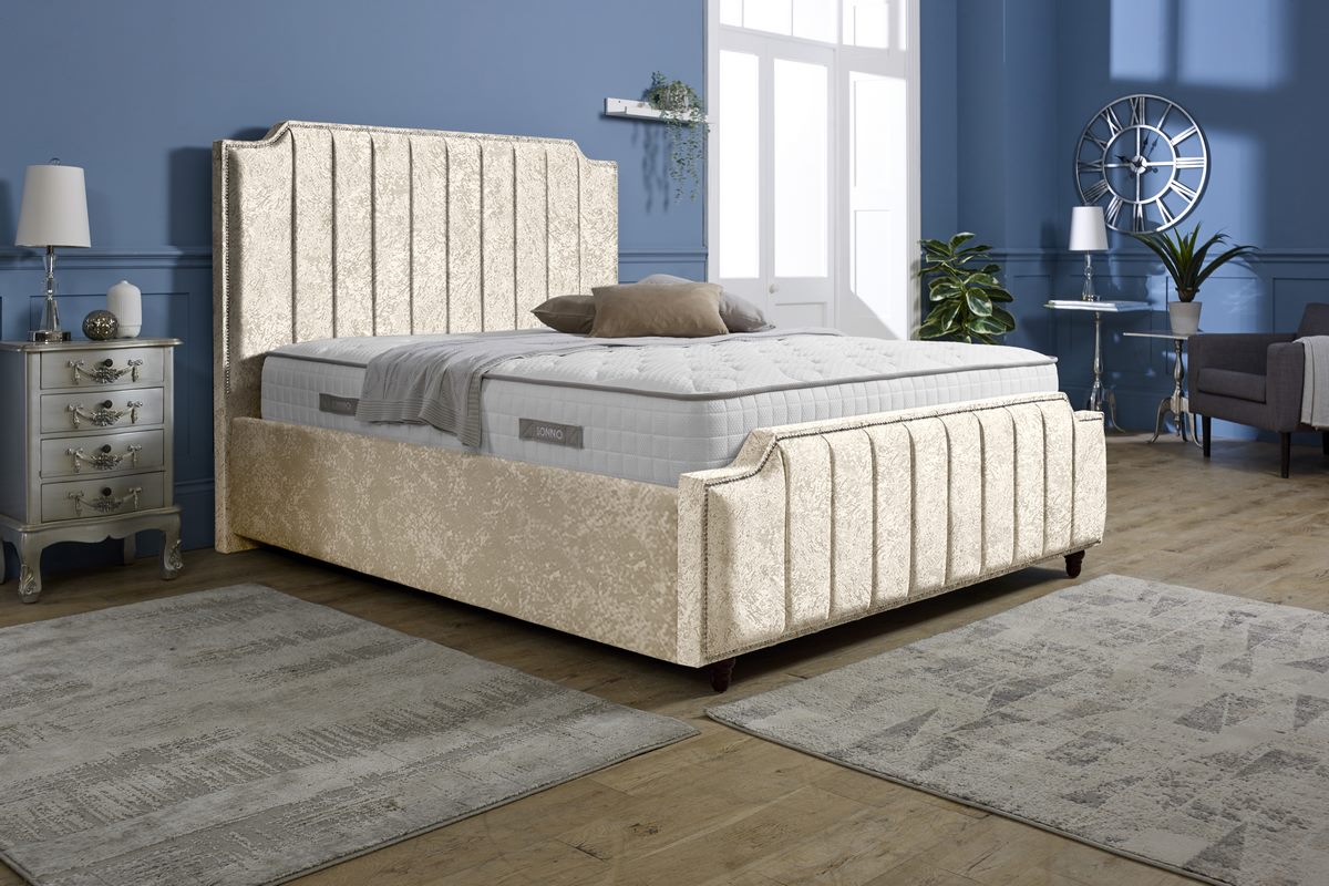 Washington Upholstered Bed