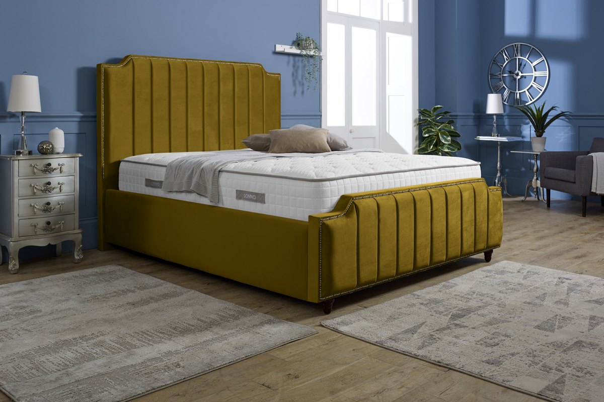 Washington Upholstered Bed