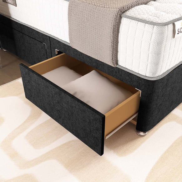 London Chesterfield Divan Bed