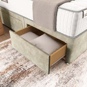 Madrid Chesterfield Divan Bed