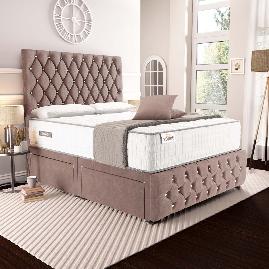 Moscow Divan Bed