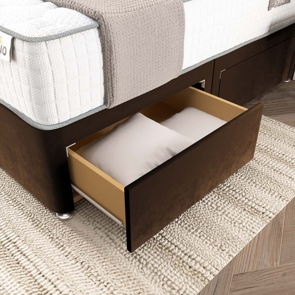 Seville Chesterfield Divan Bed