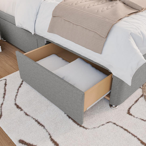 Seville Kids Chesterfield Divan Bed