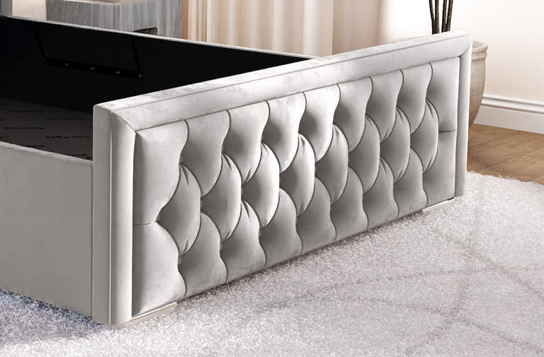 Sturdy Base for Enhanced Support