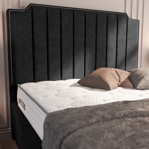 Washington Upholstered Bed