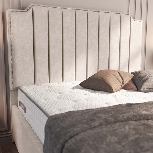 Washington Upholstered Bed