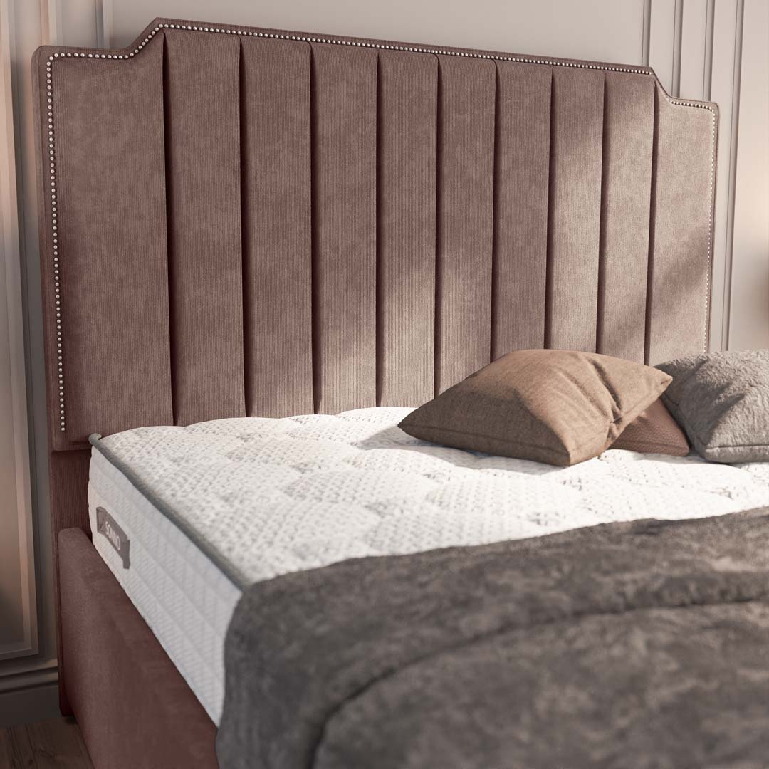 Washington Upholstered Bed