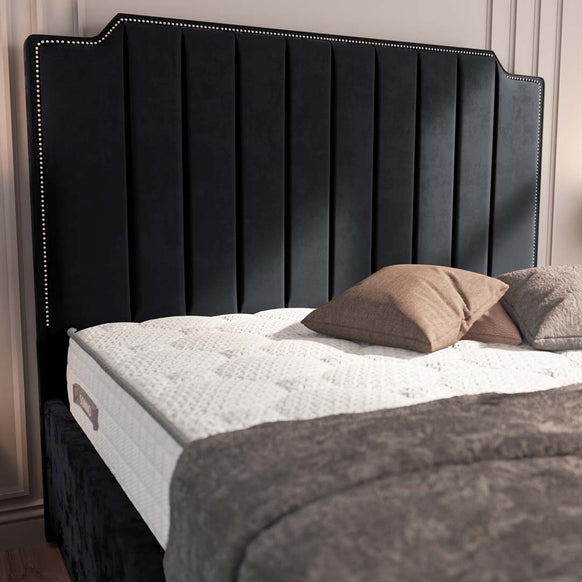 Washington Upholstered Bed