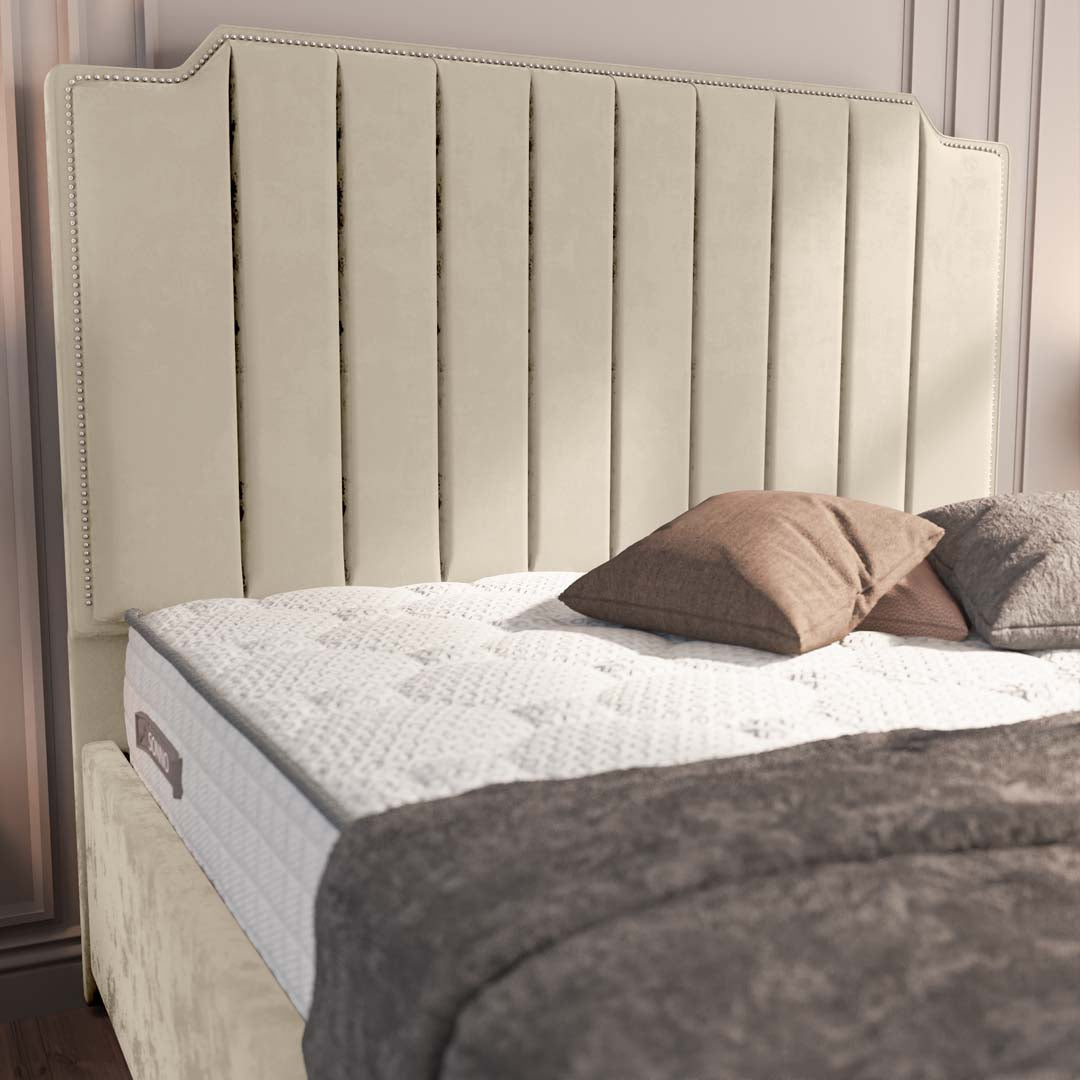 Washington Upholstered Bed